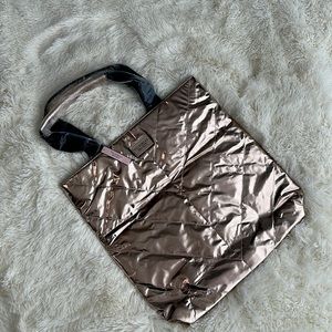 NEW VICTORIA'S SECRET BAG